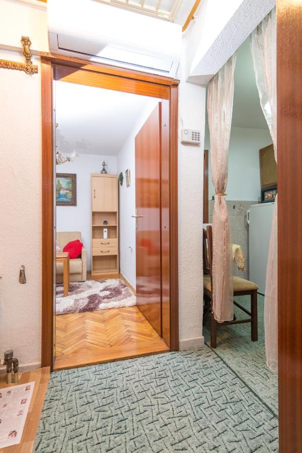 Apartman Lamija Сараево Екстериор снимка
